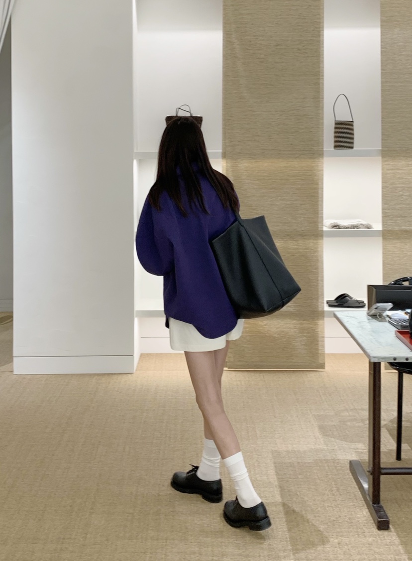 COURGETTE韓國東大門直郵女士新品人氣熱賣推薦襯衫蕾絲衫COURGETTE襯衫/蕾絲衫