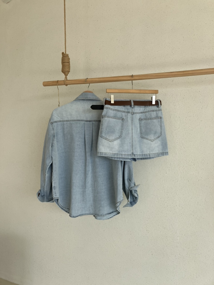 PIN-UP韓國東大門代購女裝新款熱賣時尚套裝不含腰帶套裝PIN-UP套裝