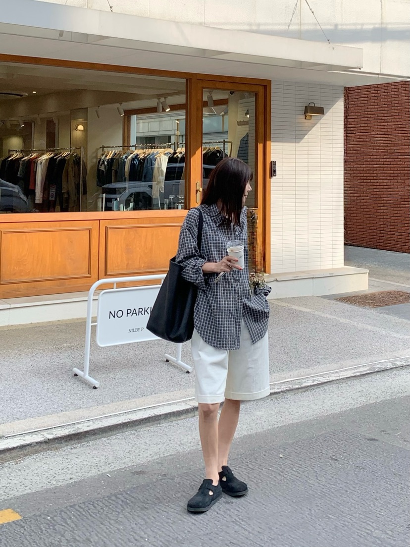 COURGETTE韓國直郵女裝新款推薦休閑時尚人氣熱賣襯衫蕾絲衫COURGETTE襯衫/蕾絲衫