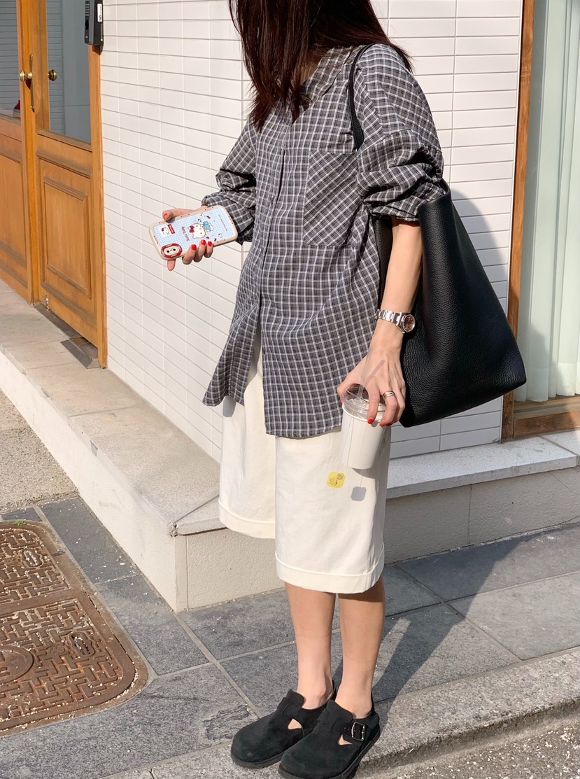 COURGETTE韓國直郵女裝新款推薦休閑時尚人氣熱賣襯衫蕾絲衫COURGETTE襯衫/蕾絲衫