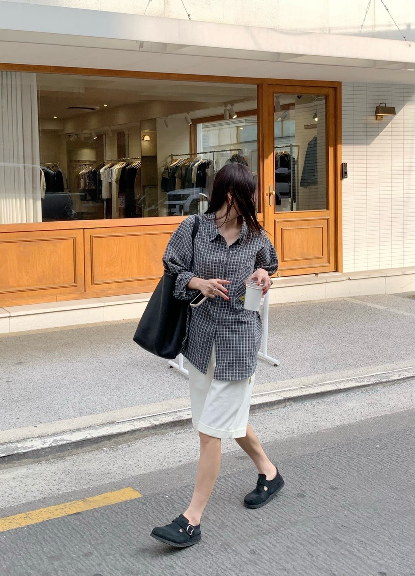 COURGETTE韓國直郵女裝新款推薦休閑時尚人氣熱賣襯衫蕾絲衫COURGETTE襯衫/蕾絲衫