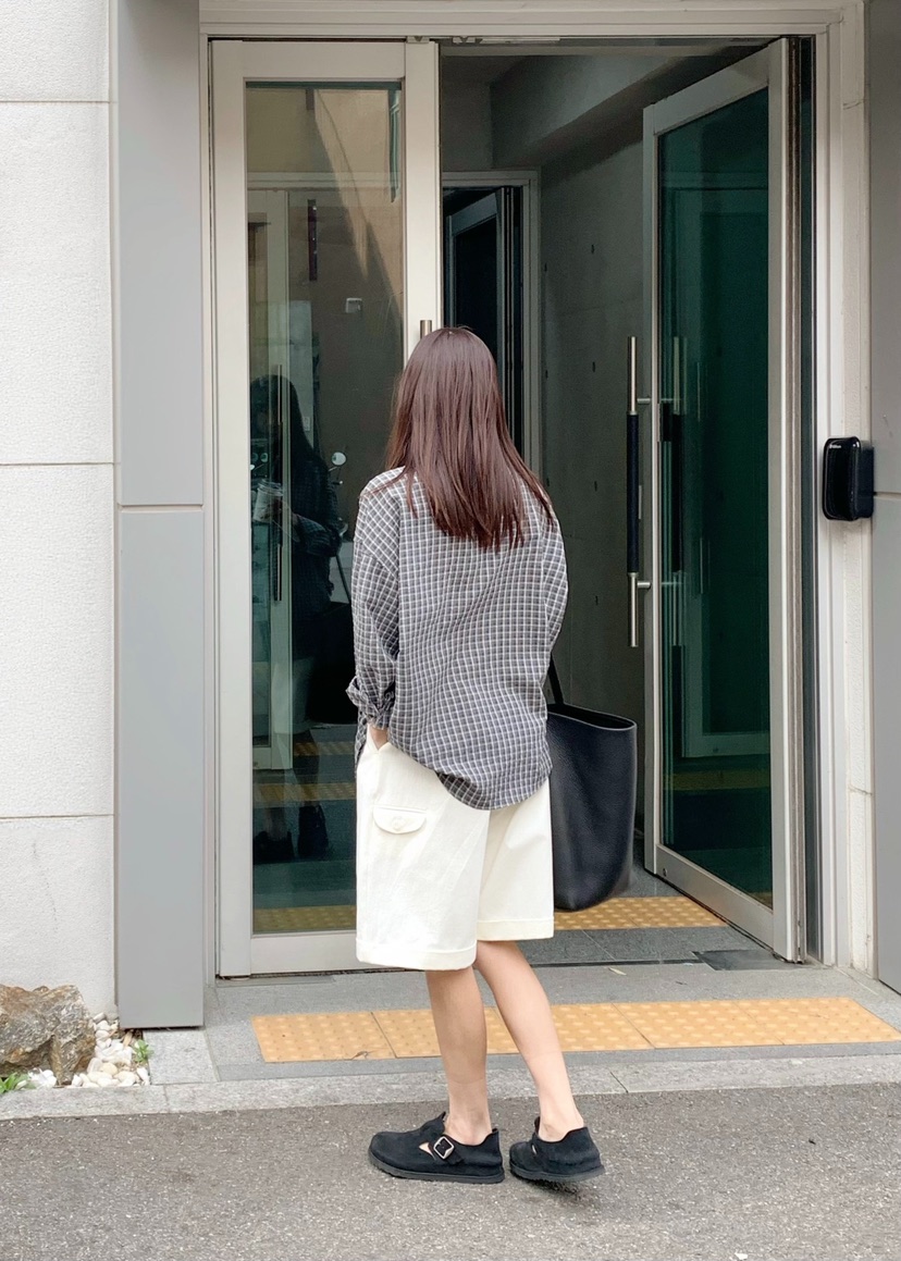 COURGETTE韓國直郵女裝新款推薦休閑時尚人氣熱賣襯衫蕾絲衫COURGETTE襯衫/蕾絲衫