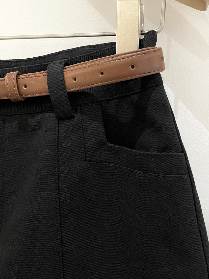 OBSESS韓國直郵實拍女裝新款26春夏休閑人氣職業短褲含腰帶OBSESS/EARLY BIRD短褲