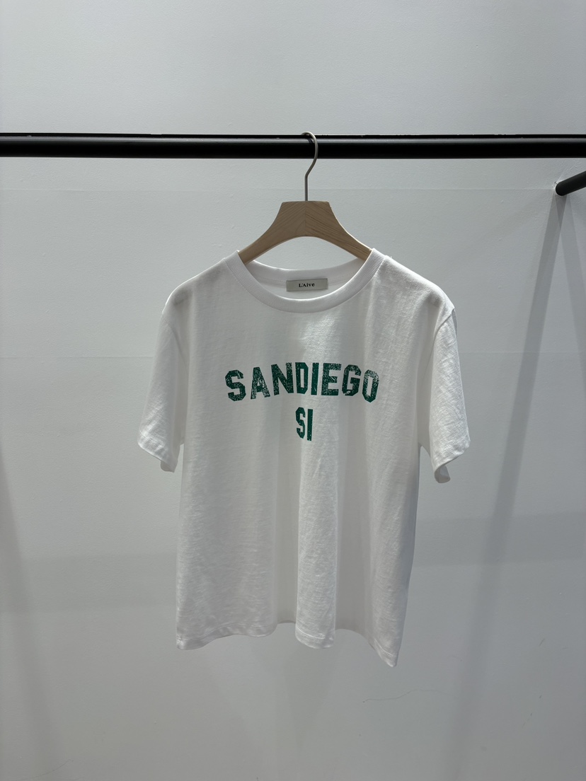 LAIVE韓國直郵女裝新品職業人氣熱賣時尚26春夏休閑推薦T恤LAIVET恤圖色2