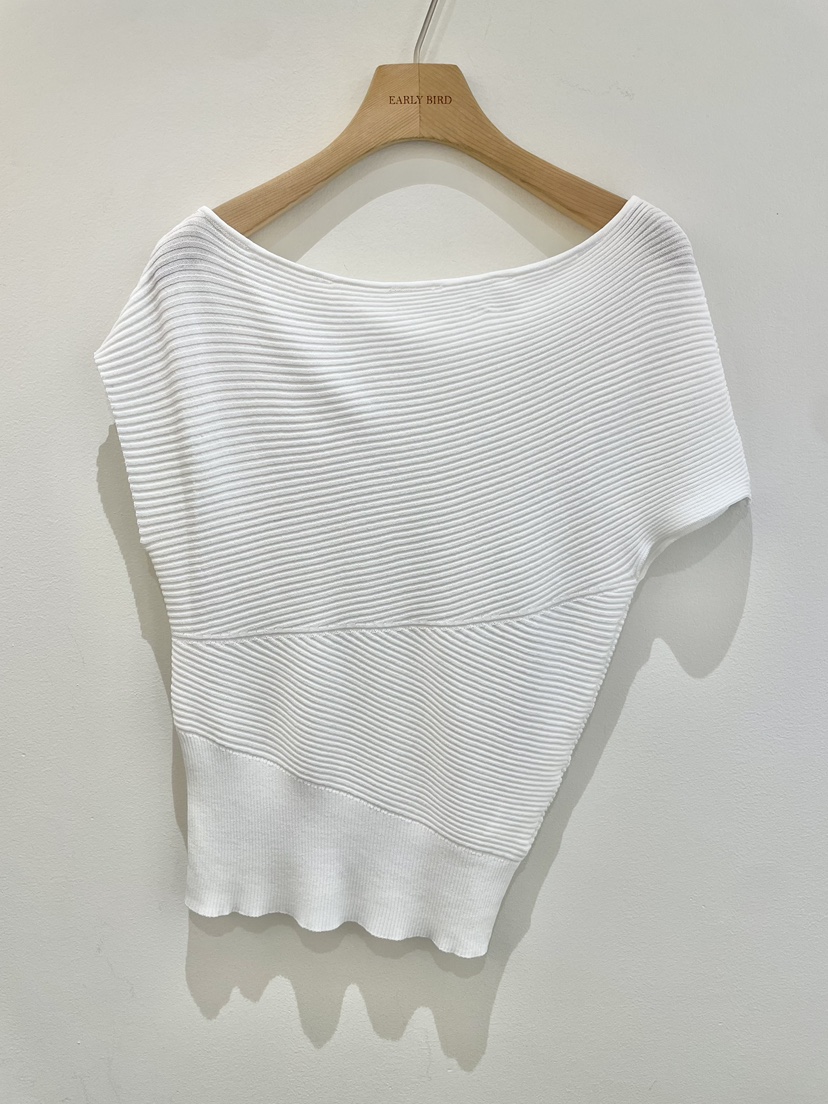 OBSESS韓國直郵實拍女士新款時尚職業熱賣休閑推薦針織衫OBSESS/EARLY BIRD針織衫圖色2