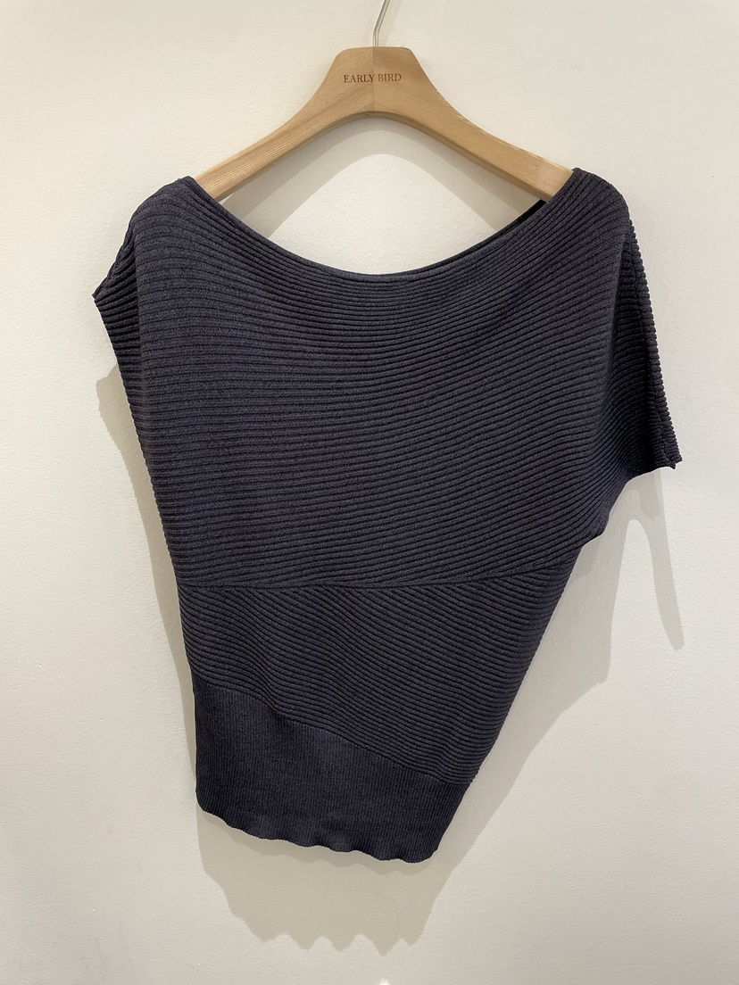 OBSESS韓國直郵實拍女士新款時尚職業熱賣休閑推薦針織衫OBSESS/EARLY BIRD針織衫圖色4墨色