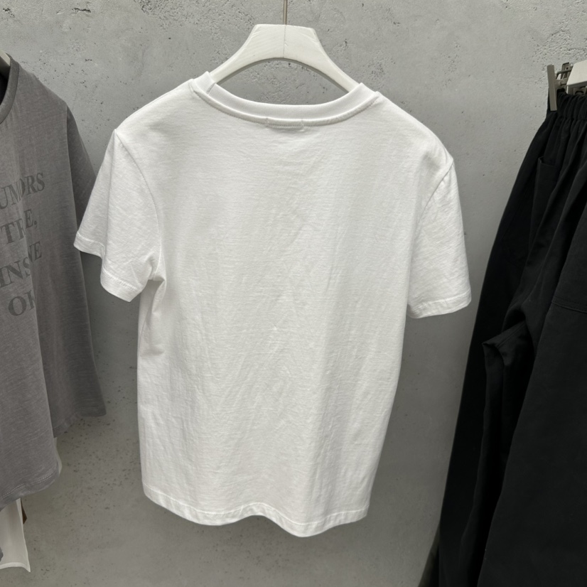 SIXTEEN韓國直郵實拍女裝新品人氣職業休閑推薦26春夏T恤SIXTEENT恤