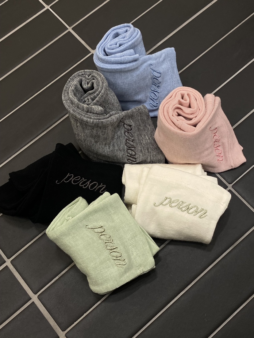 PERSON韓國東大門直郵女裝新款休閑職業人氣襪子刺繡保暖PERSON襪子