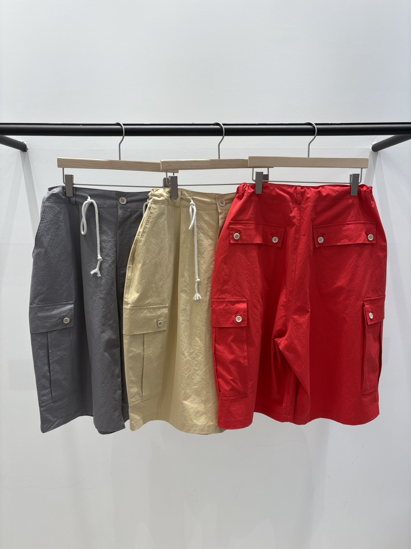 LAIVE韓國東大門代購女裝新品推薦熱賣時尚26春夏職業短褲LAIVE短褲