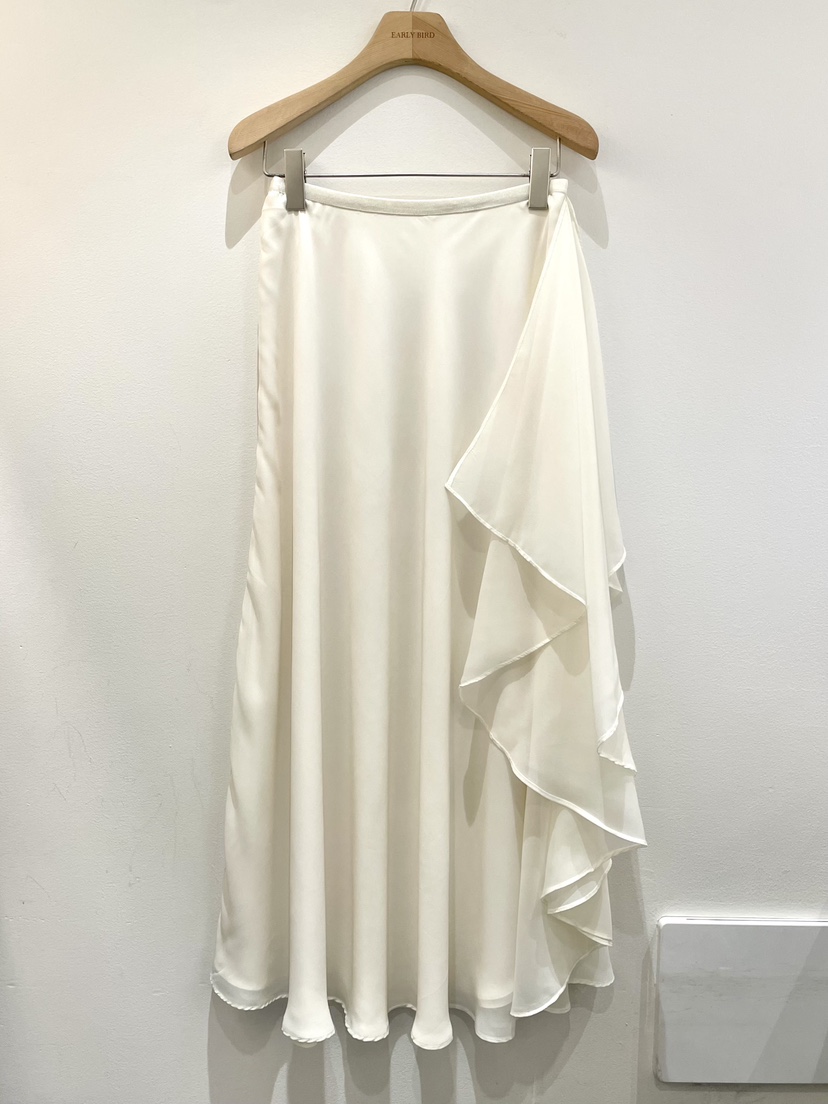 OBSESS韓國東大門直郵女裝新款26春夏時尚熱賣人氣推薦長裙OBSESS/EARLY BIRD長裙圖色2奶油色