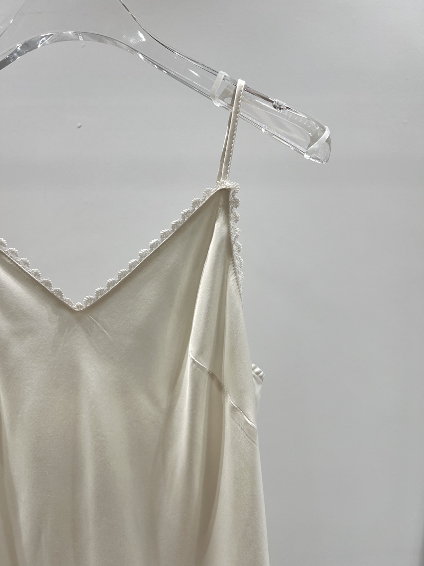 CESTLAVIE韓國直郵實拍女士新品熱賣推薦26春夏連衣裙蕾絲緞面CESTLAVIE連衣裙