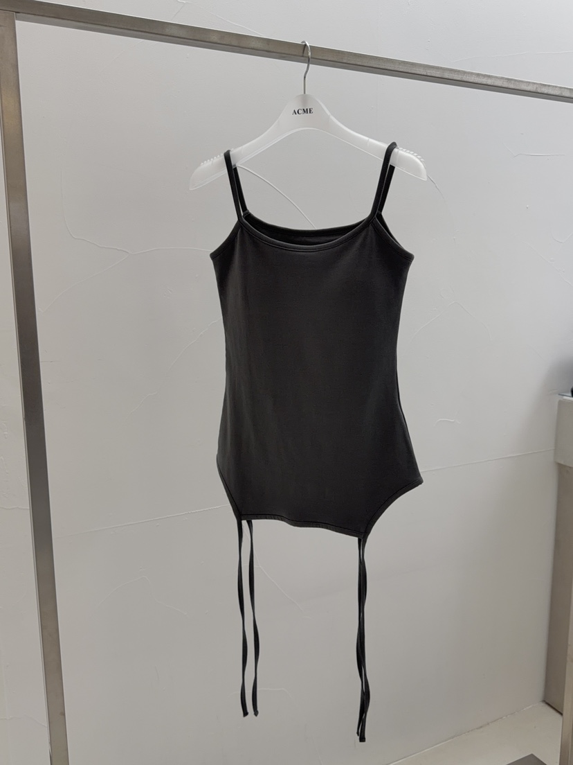 ACME韓國東大門直郵女士新品人氣26春夏休閑職業吊帶背心ACME吊帶/背心圖色3墨色