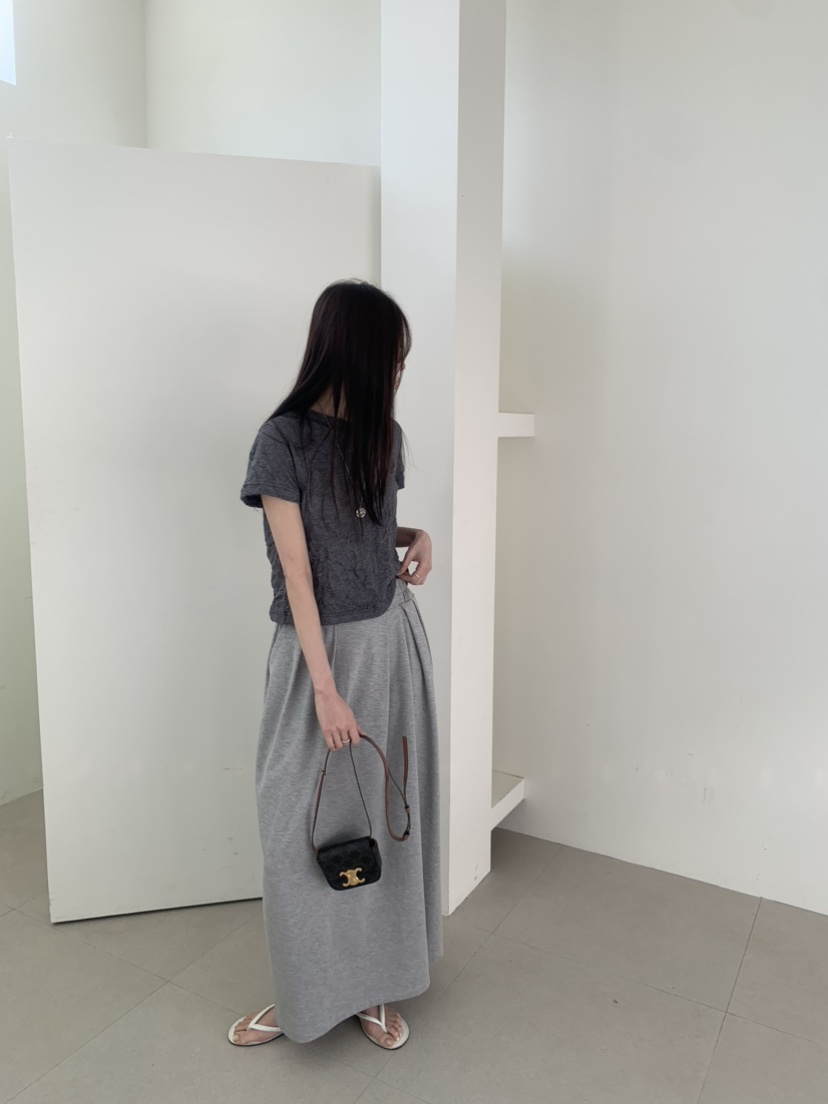 LE AVE韓國東大門直郵女裝新品休閑26春夏推薦人氣時尚長裙LE AVE長裙