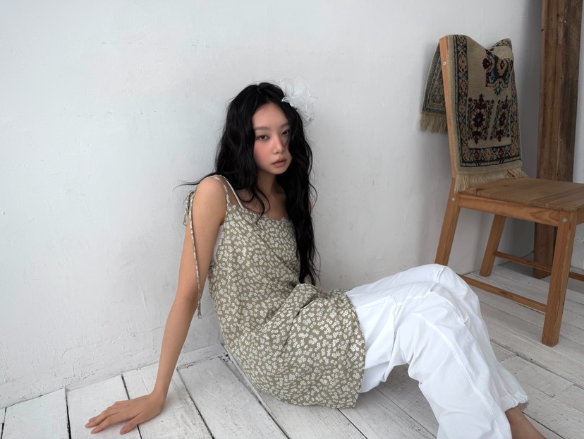 AWESOMESAUCE韓國直郵女士新款人氣熱賣26春夏時尚連衣裙AWESOME SAUCE連衣裙