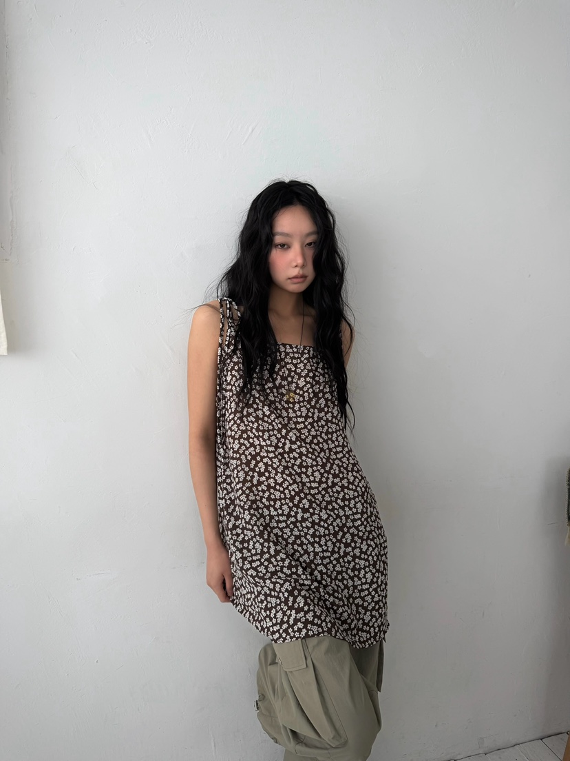 AWESOMESAUCE韓國直郵女士新款人氣熱賣26春夏時尚連衣裙AWESOME SAUCE連衣裙圖色2