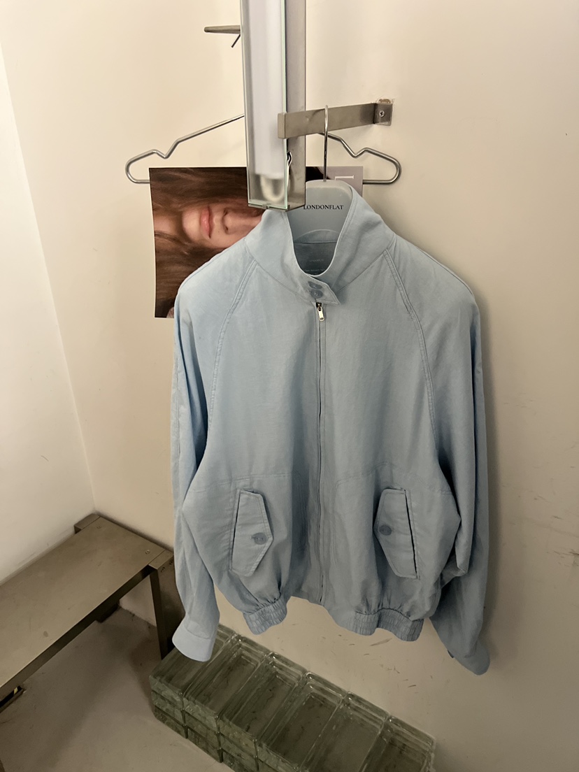 LONDON FLAT韓國東大門代購女裝新品休閑熱賣職業夾克絲質LONDON FLAT夾克