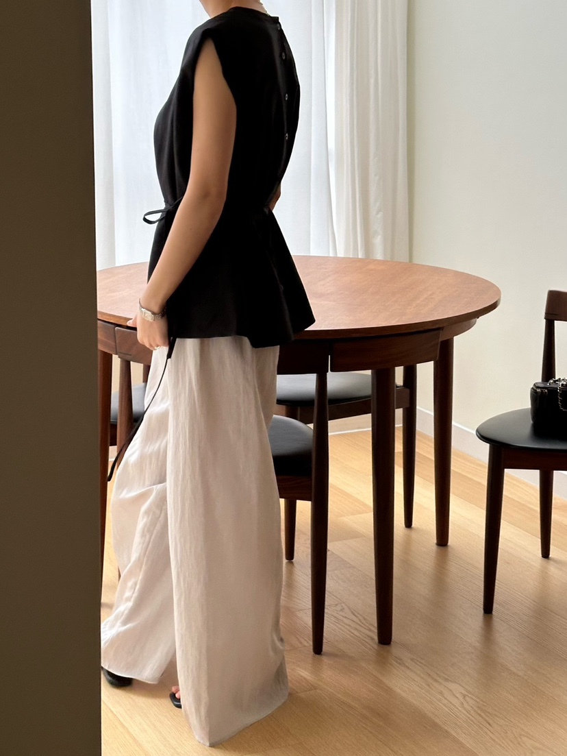 LE VASE韓國東大門直郵女裝新款時尚休閑襯衫蕾絲衫含腰繩LE VASE襯衫/蕾絲衫