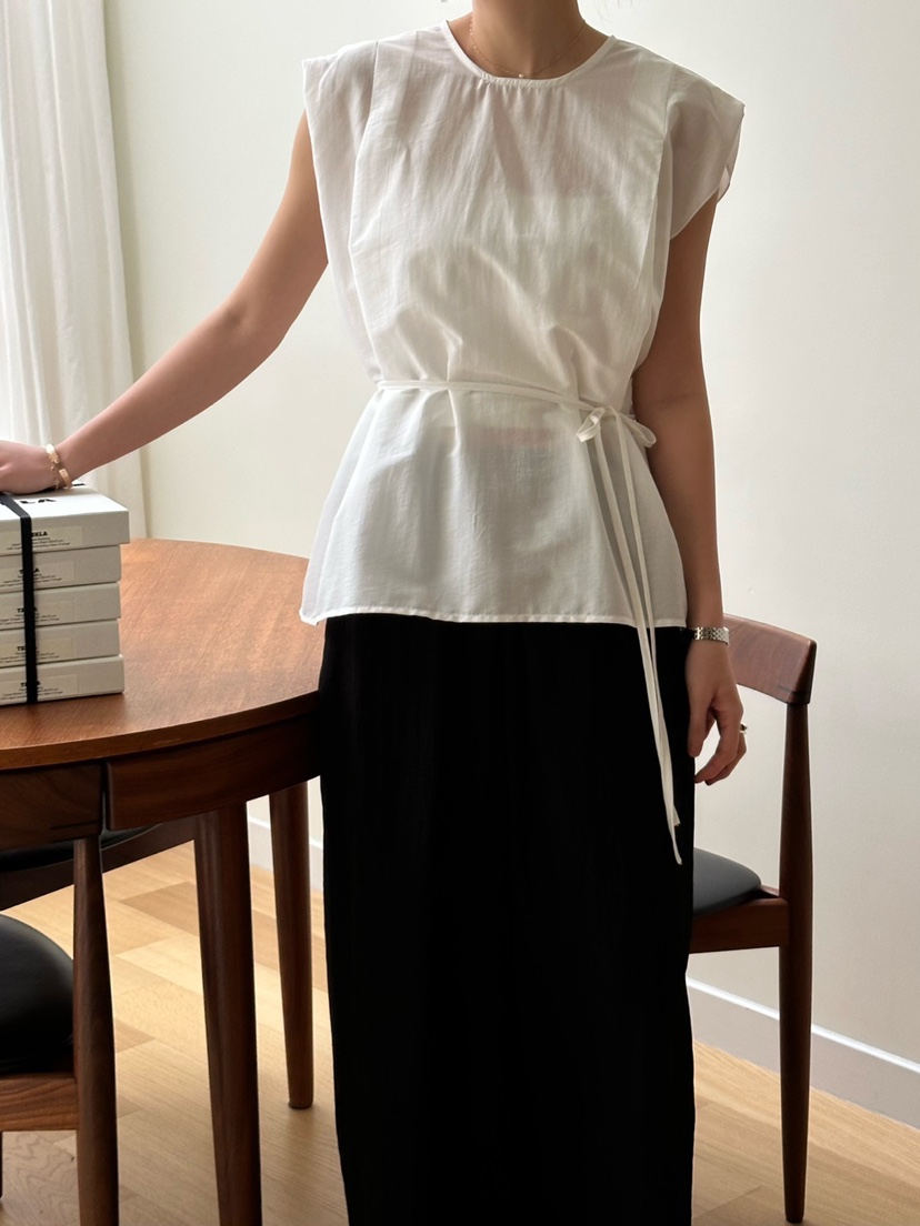 LE VASE韓國東大門直郵女裝新款時尚休閑襯衫蕾絲衫含腰繩LE VASE襯衫/蕾絲衫