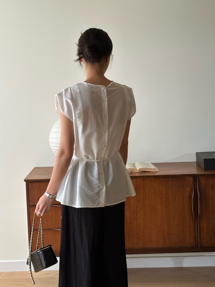 LE VASE韓國東大門直郵女裝新款時尚休閑襯衫蕾絲衫含腰繩LE VASE襯衫/蕾絲衫