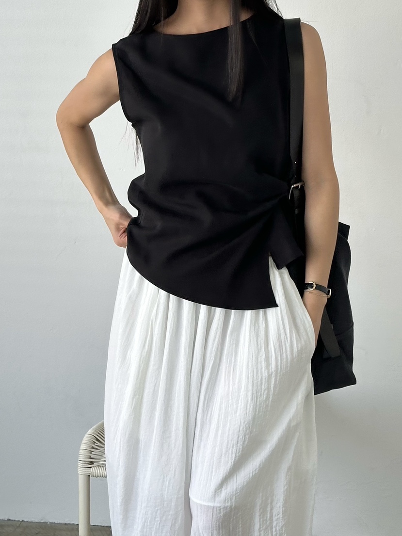 LE VASE韓國東大門直郵女裝新款26春夏推薦時尚襯衫蕾絲衫LE VASE襯衫/蕾絲衫