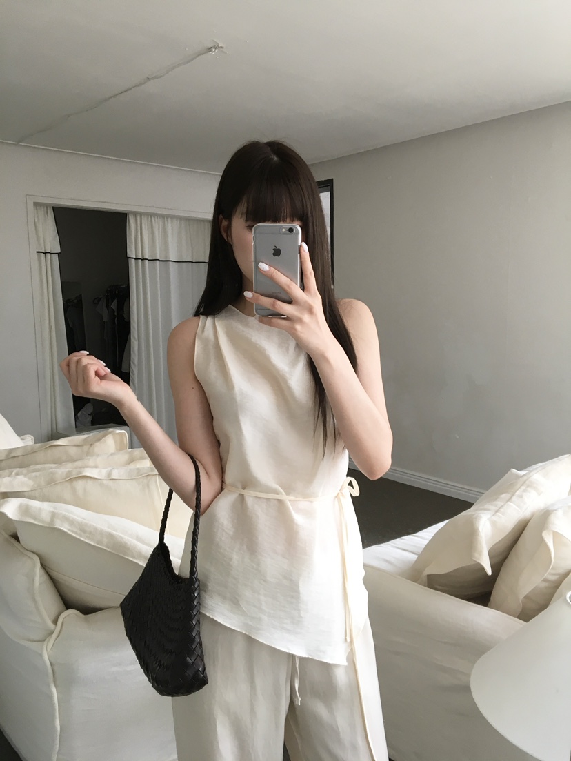 LEGACY韓國直郵女裝新款職業人氣熱賣吊帶背心含腰帶透明LEGACY吊帶/背心