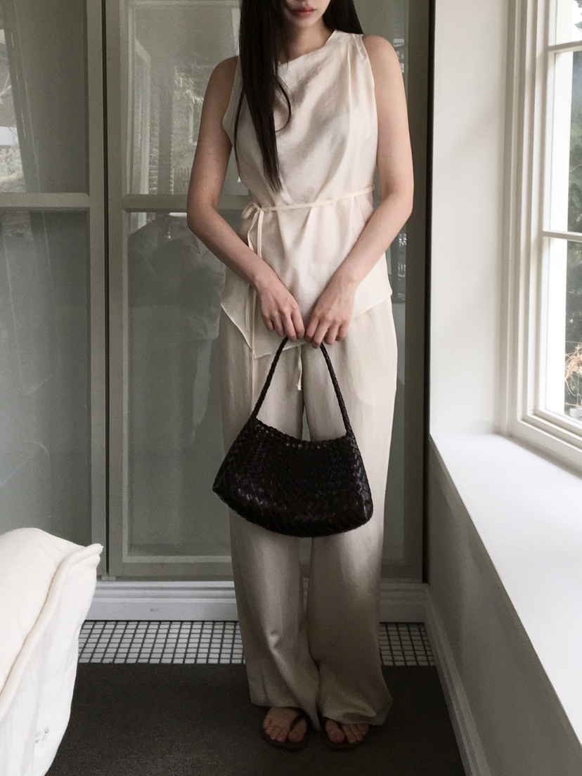 LEGACY韓國直郵女裝新款職業人氣熱賣吊帶背心含腰帶透明LEGACY吊帶/背心