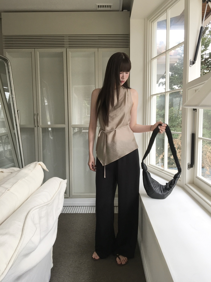 LEGACY韓國直郵女裝新款職業人氣熱賣吊帶背心含腰帶透明LEGACY吊帶/背心