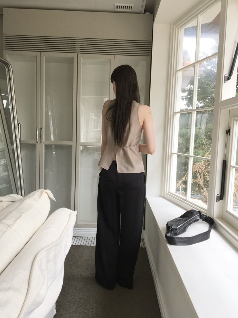 LEGACY韓國直郵女裝新款職業人氣熱賣吊帶背心含腰帶透明LEGACY吊帶/背心