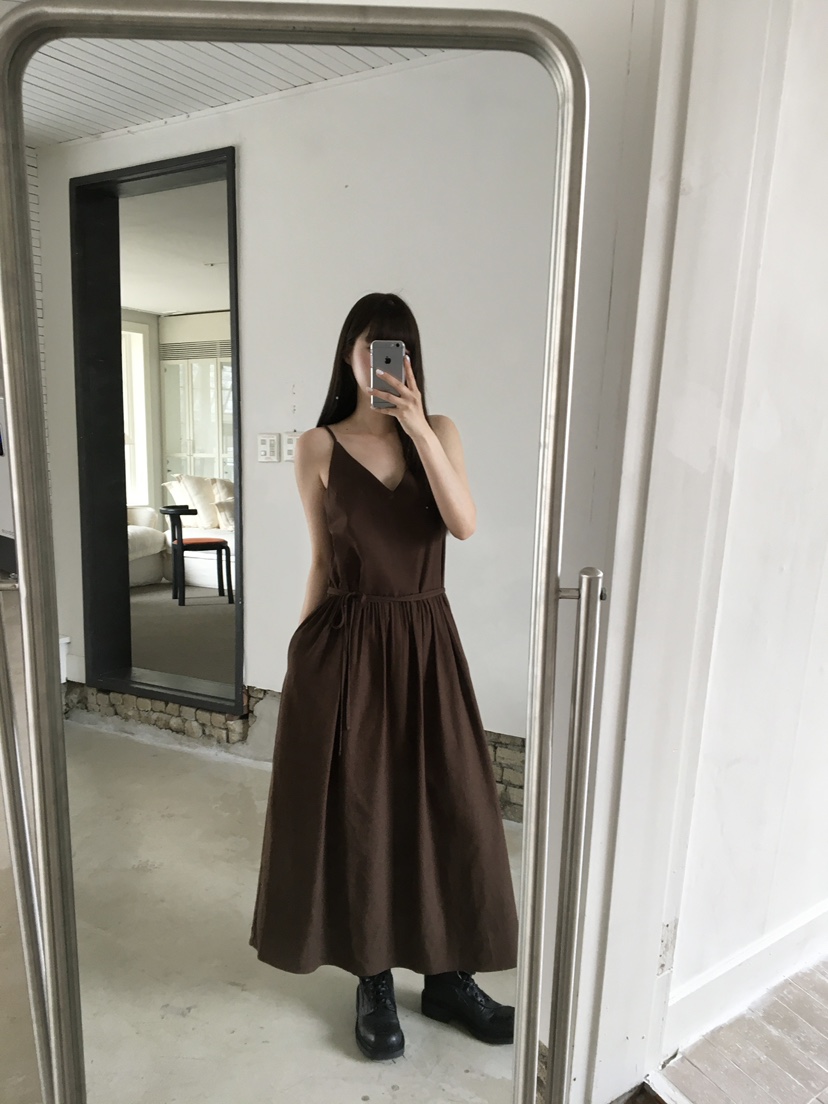 LEGACY韓國直郵女士新品推薦職業休閑人氣時尚26春夏連衣裙V領LEGACY連衣裙