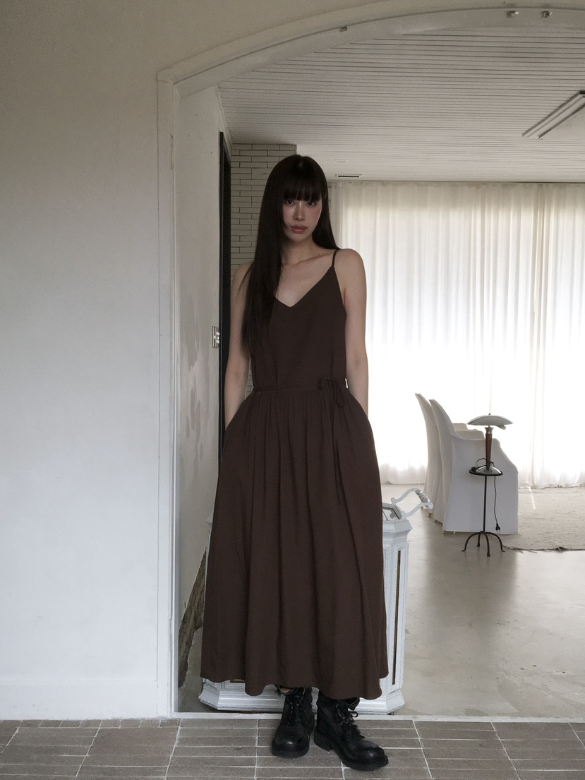 LEGACY韓國直郵女士新品推薦職業休閑人氣時尚26春夏連衣裙V領LEGACY連衣裙