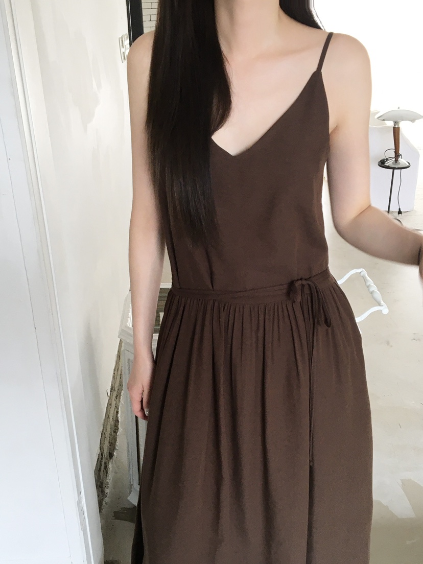 LEGACY韓國直郵女士新品推薦職業休閑人氣時尚26春夏連衣裙V領LEGACY連衣裙