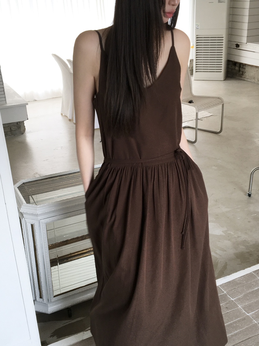 LEGACY韓國直郵女士新品推薦職業休閑人氣時尚26春夏連衣裙V領LEGACY連衣裙