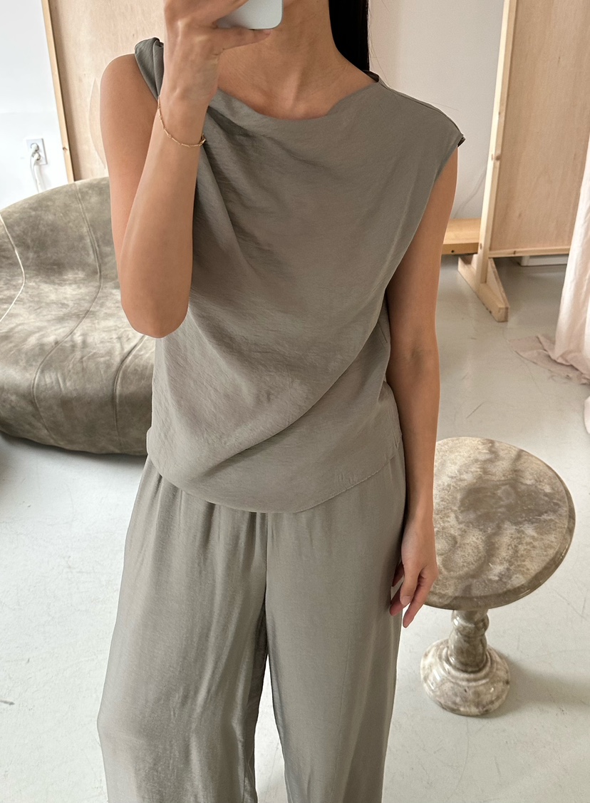 LE VASE韓國代購女士新款休閑26春夏人氣推薦時尚吊帶背心LE VASE吊帶/背心