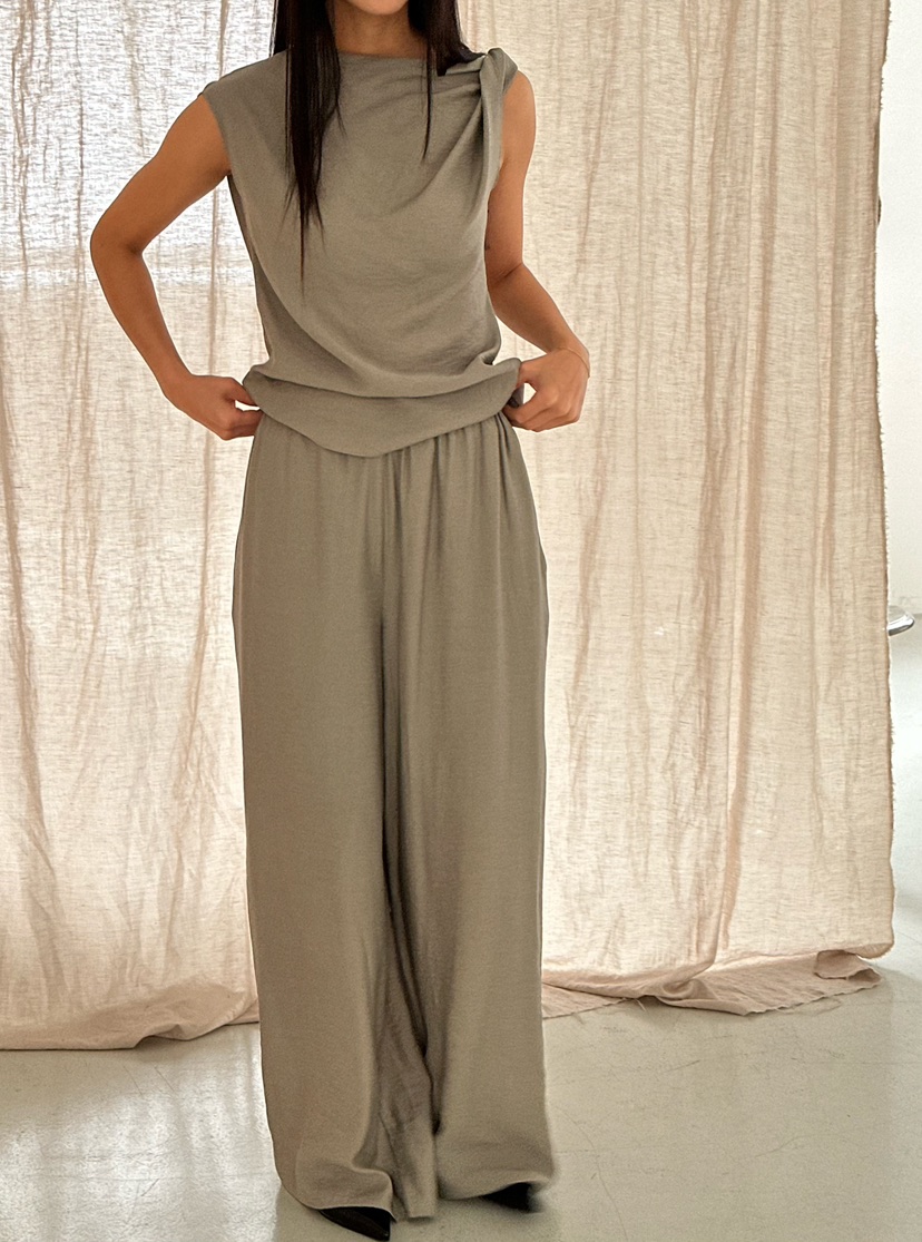 LE VASE韓國代購女士新款休閑26春夏人氣推薦時尚吊帶背心LE VASE吊帶/背心