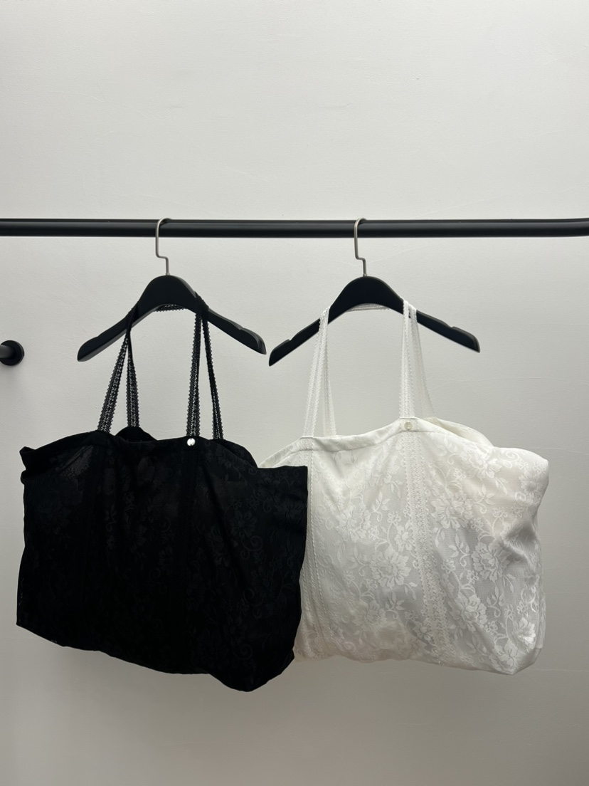 BLACK PIG韓國直郵女士新品職業26春夏手拿包腋下包蕾絲VIVIAN_LEE手拿包/腋下包