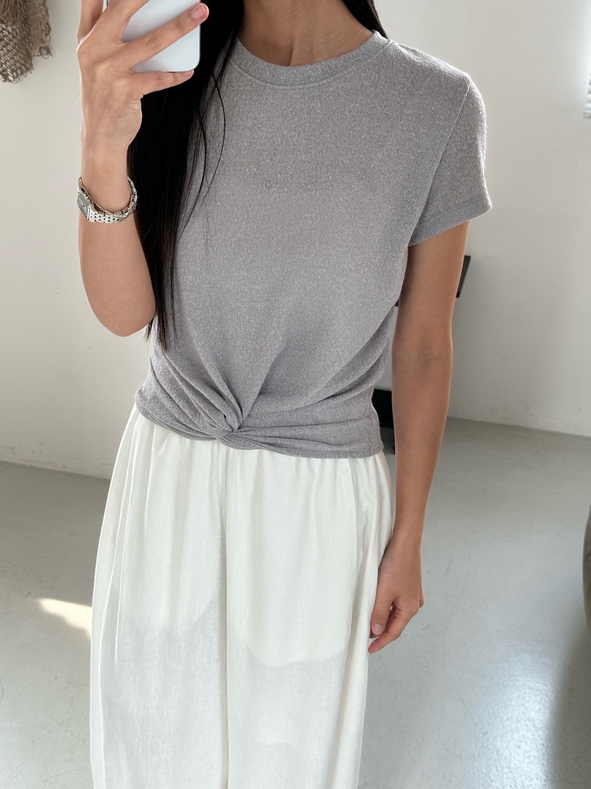 LE VASE韓國東大門代購女裝新款熱賣26春夏人氣休閑職業T恤LE VASET恤圖色1