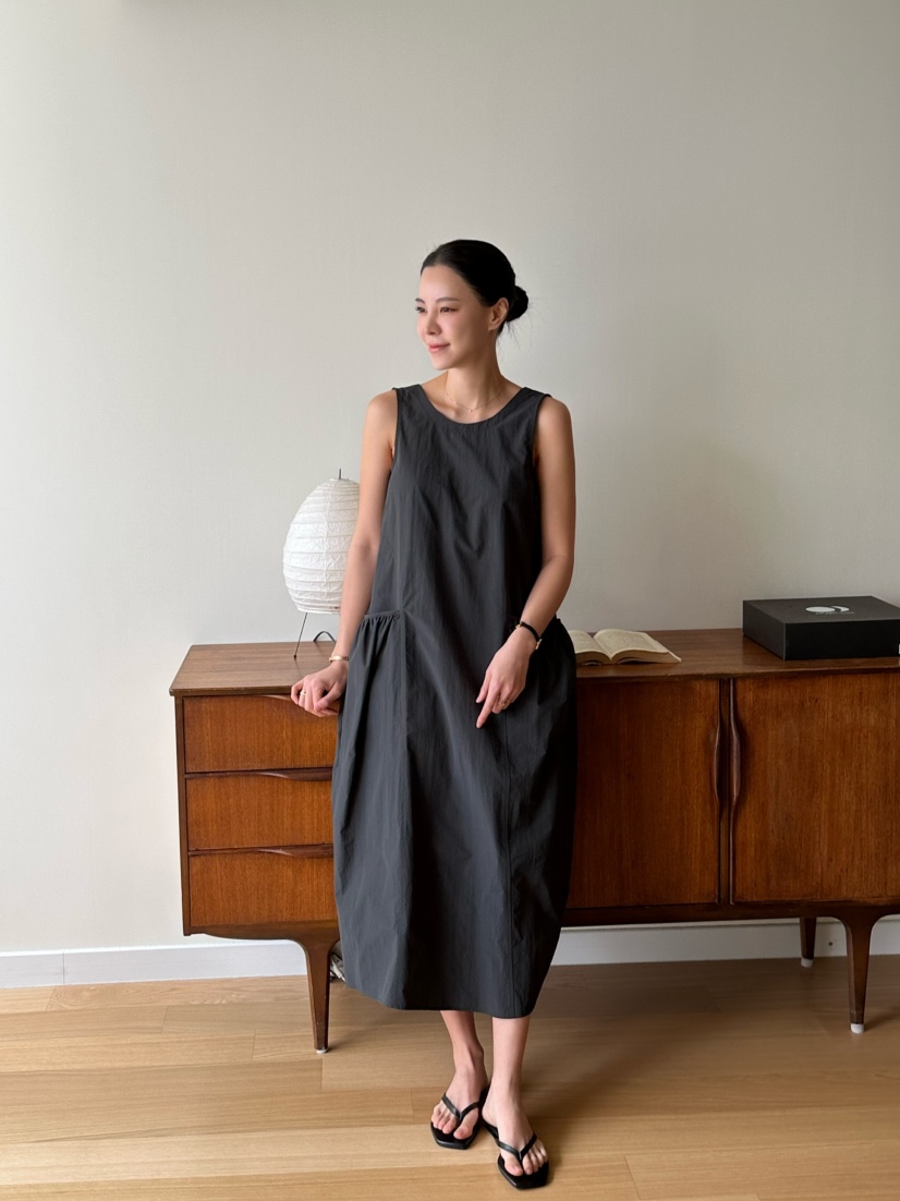 LE VASE韓國直郵女裝新品推薦職業26春夏休閑人氣連衣裙LE VASE連衣裙