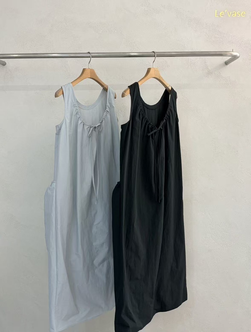 LE VASE韓國直郵女裝新品推薦職業26春夏休閑人氣連衣裙LE VASE連衣裙