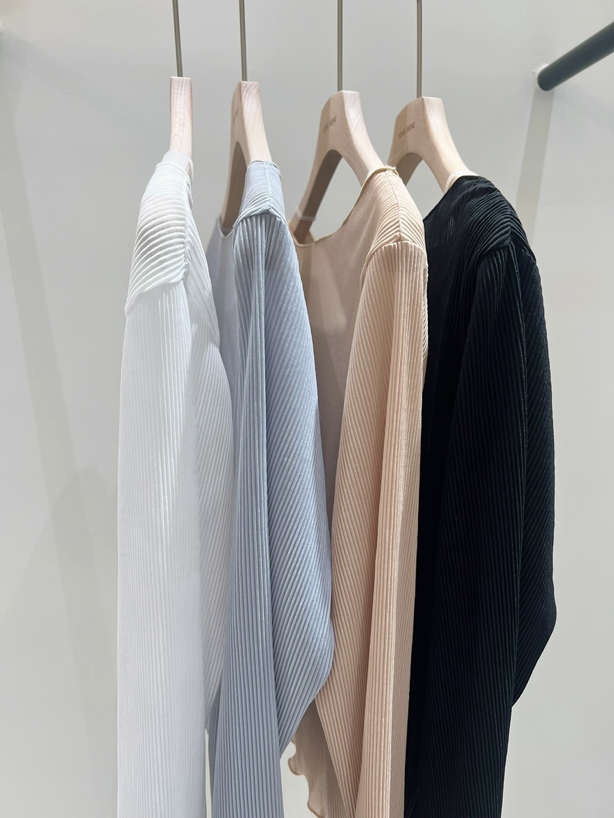 LOVE ROSIE韓國東大門直郵女士新款時尚職業襯衫蕾絲衫褶皺LOVE ROSIE襯衫/蕾絲衫