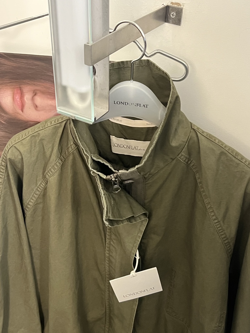 LONDON FLAT韓國代購女裝新品時尚職業人氣推薦休閑夾克LONDON FLAT夾克