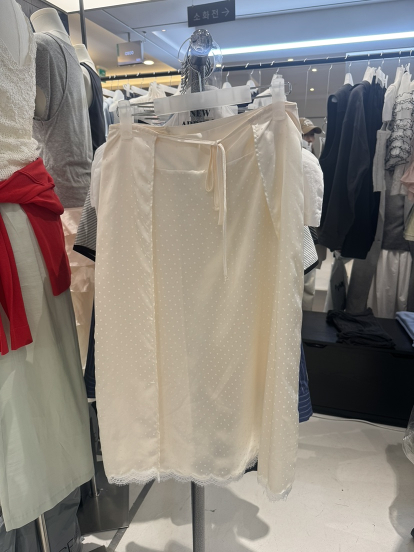 OLI SEOUL韓國直郵女士新品推薦時尚職業熱賣26春夏長裙OLI SEOUL長裙