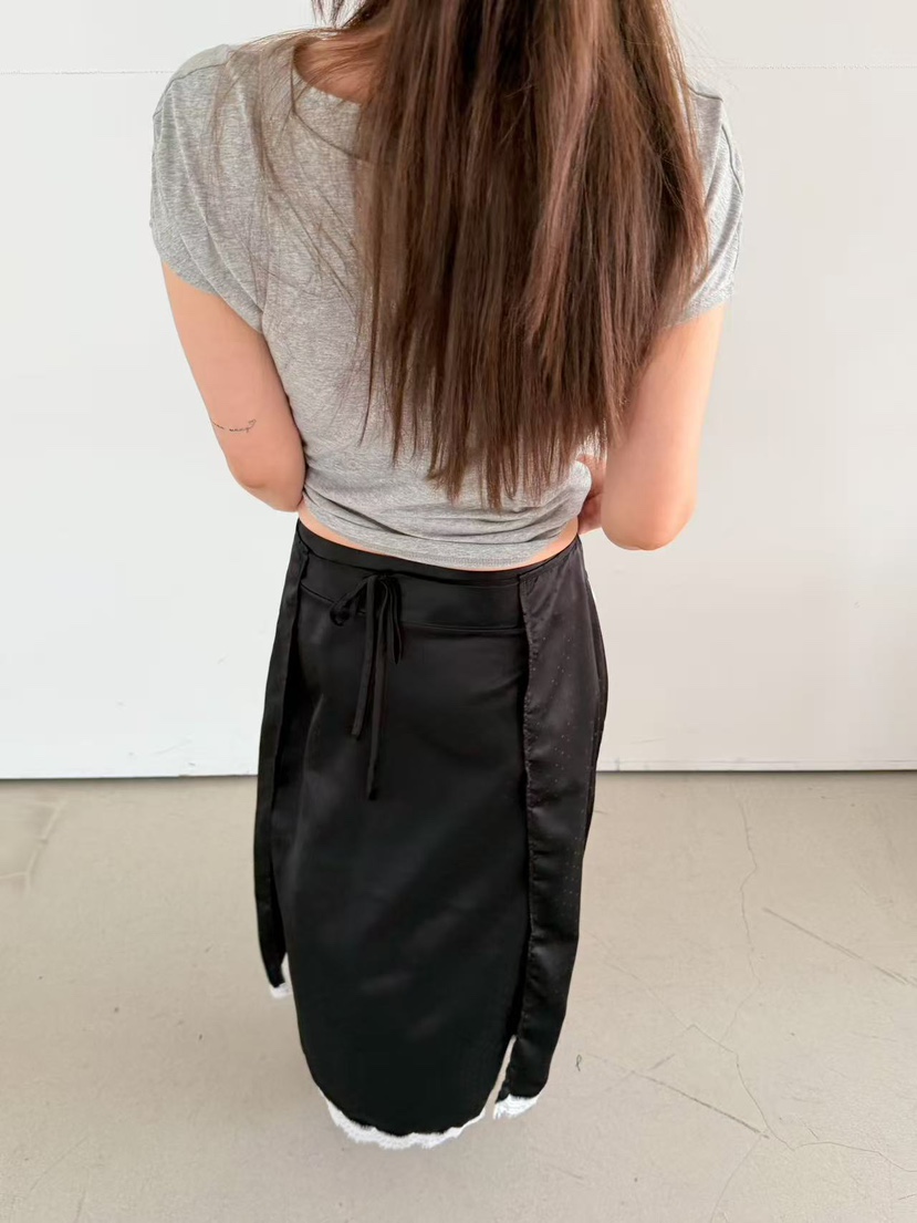 OLI SEOUL韓國直郵女士新品推薦時尚職業熱賣26春夏長裙OLI SEOUL長裙