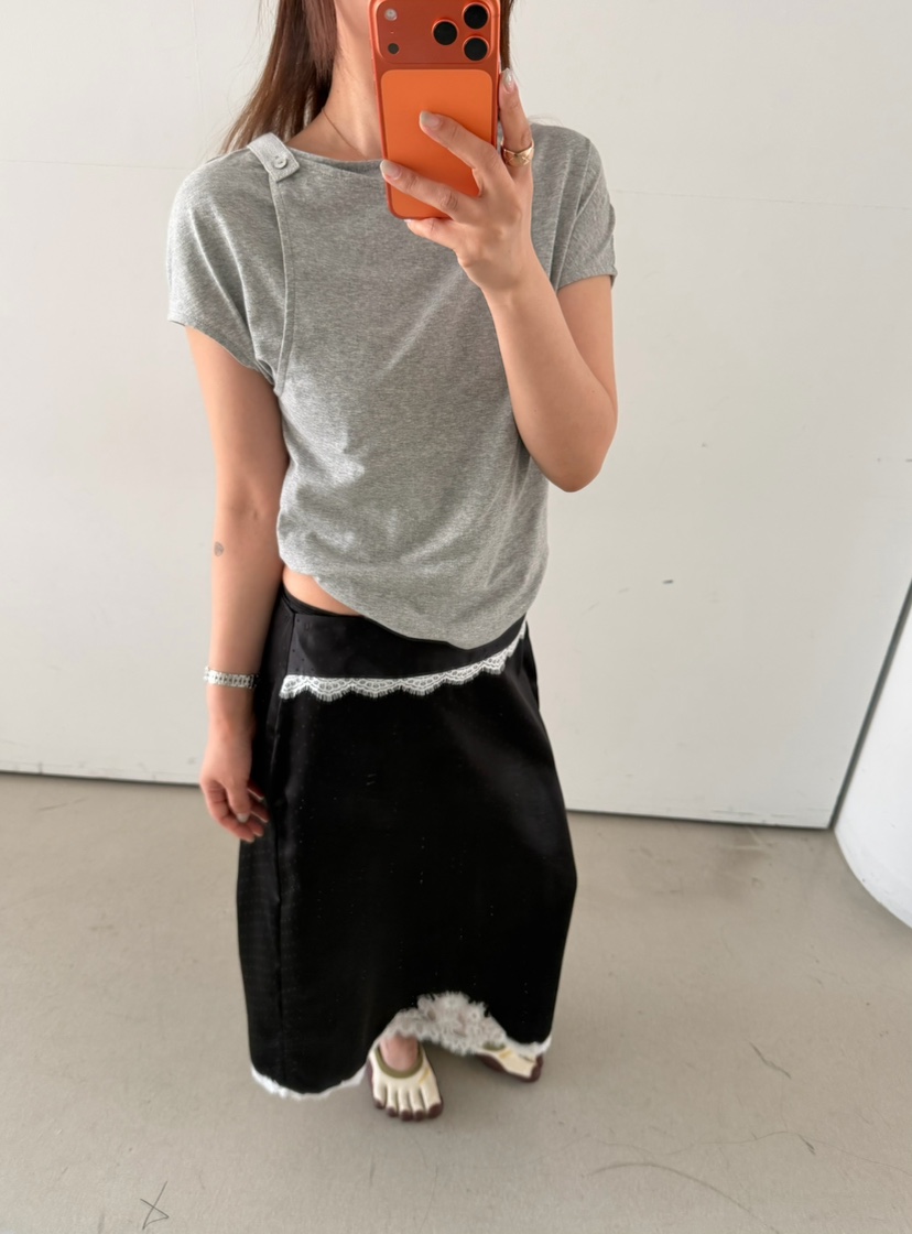 OLI SEOUL韓國直郵女士新品推薦時尚職業熱賣26春夏長裙OLI SEOUL長裙