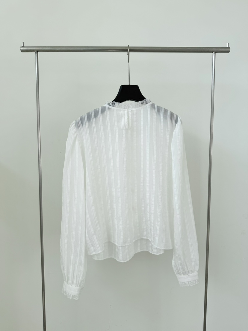 LE AVE韓國直郵女士新款推薦熱賣人氣休閑襯衫蕾絲衫刺繡LE AVE襯衫/蕾絲衫