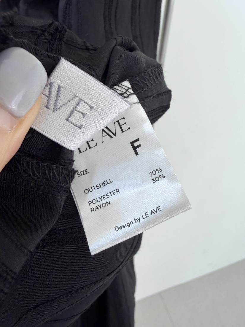 LE AVE韓國直郵女士新款推薦熱賣人氣休閑襯衫蕾絲衫刺繡LE AVE襯衫/蕾絲衫