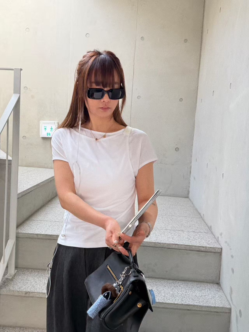 OLI SEOUL韓國直郵實拍女裝新品26春夏休閑推薦熱賣人氣T恤OLI SEOULT恤