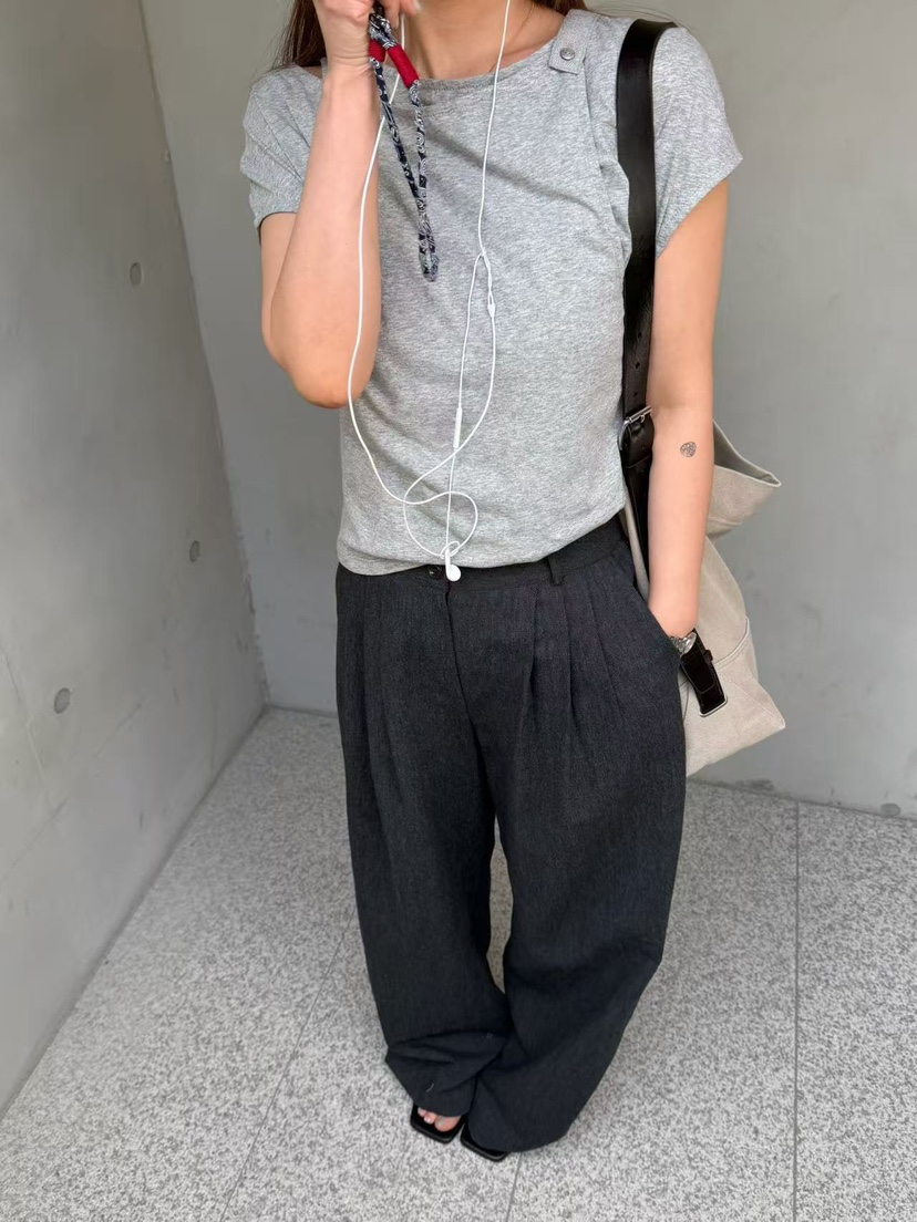 OLI SEOUL韓國直郵實拍女裝新品26春夏休閑推薦熱賣人氣T恤OLI SEOULT恤