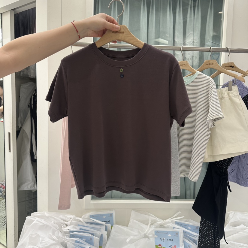 OURMOMENT韓國直郵女士新品推薦26春夏休閑熱賣職業人氣T恤OURMOMENTT恤圖色4