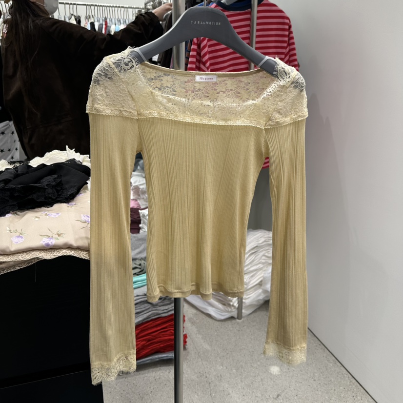TARABY MOTION韓國直郵實拍女士新款推薦長袖T恤撞色蕾絲TARABY MOTION長袖T恤圖色1