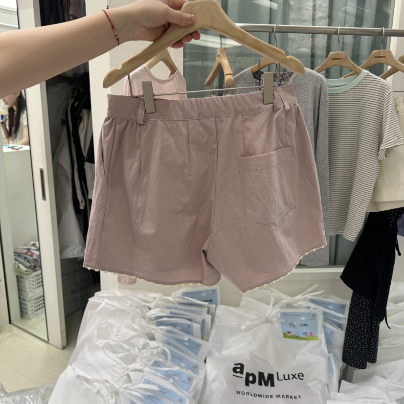 OURMOMENT韓國直郵女士新款時尚推薦人氣休閑26春夏職業短褲OURMOMENT短褲